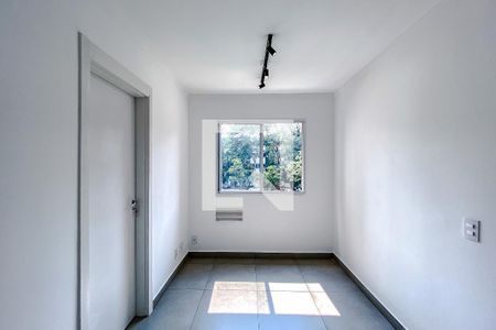 Sala de apartamento para alugar com 2 quartos, 37m² em Canindé, São Paulo