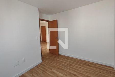 Quarto 1 de apartamento para alugar com 2 quartos, 41m² em Jardim Esmeraldina, Campinas