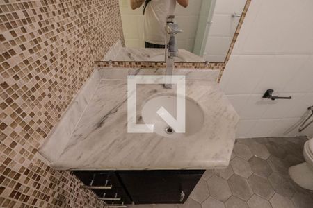 Apartamento à venda com 328m², 4 quartos e sem vagaBanheiro da Suíte 2