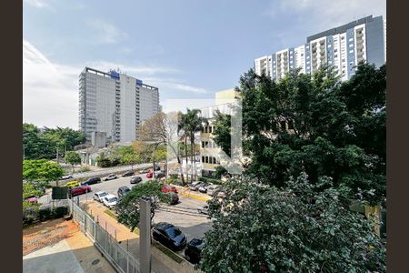 Apartamento à venda com 28m², 1 quarto e sem vagaVista