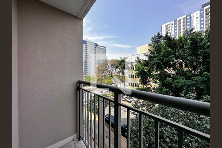 Apartamento à venda com 28m², 1 quarto e sem vagaSacada