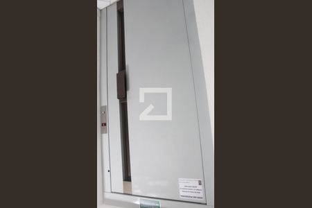 Apartamento à venda com 288m², 4 quartos e 4 vagasElevador