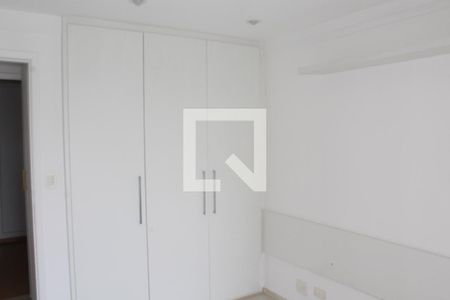 Apartamento à venda com 288m², 4 quartos e 4 vagasSuíte 1