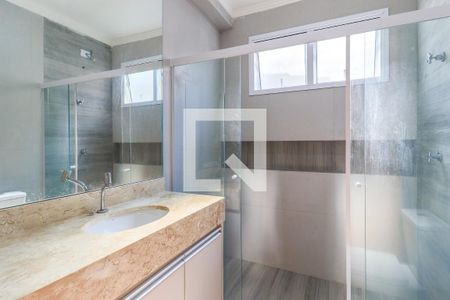 Casa à venda com 155m², 3 quartos e 2 vagasBanheiro