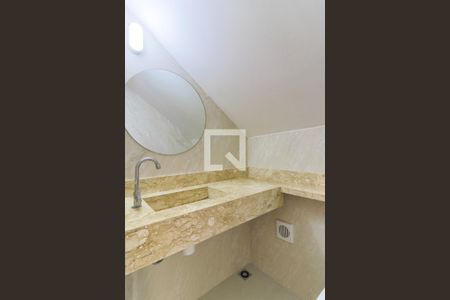 Casa à venda com 155m², 3 quartos e 2 vagasLavabo