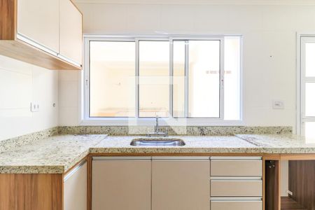 Casa à venda com 155m², 3 quartos e 2 vagasCozinha