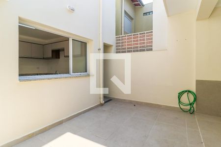 Casa à venda com 155m², 3 quartos e 2 vagasQuintal