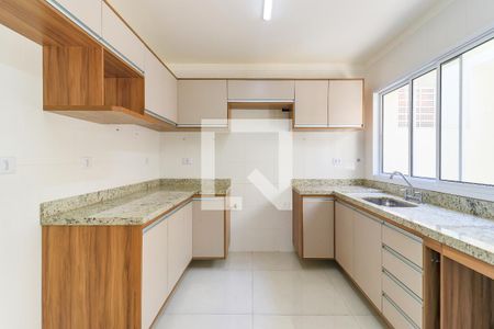 Casa à venda com 155m², 3 quartos e 2 vagasCozinha
