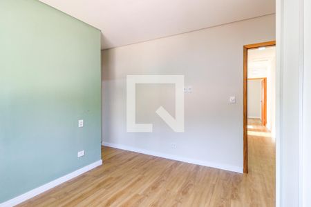 Suíte de casa à venda com 3 quartos, 155m² em Vila Elvira, São Paulo