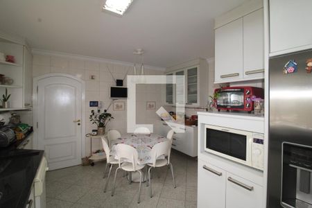 Apartamento à venda com 425m², 5 quartos e 7 vagasCozinha