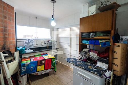 Casa à venda com 304m², 5 quartos e 4 vagasÁrea de Serviço