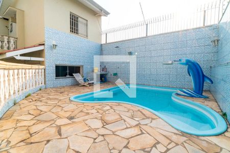 Casa à venda com 304m², 5 quartos e 4 vagasPiscina