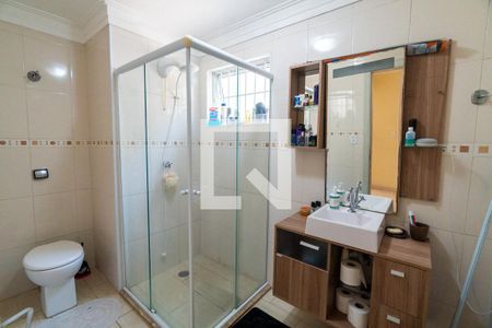 Casa à venda com 304m², 5 quartos e 4 vagasBanheiro Social