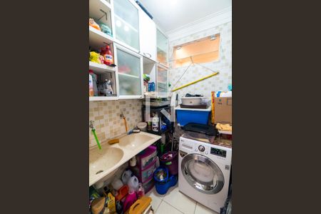 Casa à venda com 304m², 5 quartos e 4 vagasDespensa