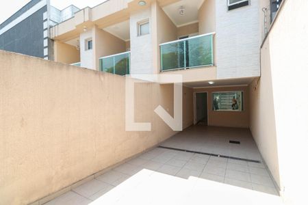 Casa à venda com 102m², 3 quartos e 2 vagas Casa à venda com 102m², 3 quartos e 2 vagasGaragem