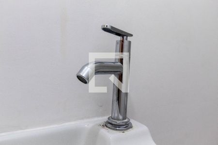 Casa à venda com 102m², 3 quartos e 2 vagas Casa à venda com 102m², 3 quartos e 2 vagasBanheiro - torneira