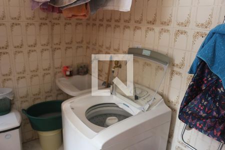 Apartamento à venda com 93m², 2 quartos e 1 vagaÁrea de Serviço