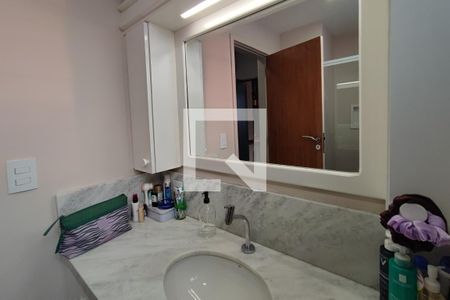 Apartamento à venda com 77m², 2 quartos e 1 vaga Apartamento à venda com 77m², 2 quartos e 1 vagaBanheiro 2