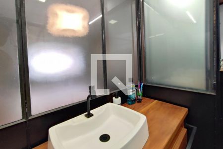 Apartamento à venda com 77m², 2 quartos e 1 vaga Apartamento à venda com 77m², 2 quartos e 1 vagaBanheiro Suíte