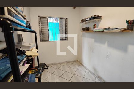 Quarto 2 de casa para alugar com 3 quartos, 50m² em Vila Carolina, São Paulo