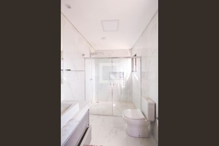 Apartamento à venda com 132m², 3 quartos e 2 vagas Apartamento à venda com 132m², 3 quartos e 2 vagasBanheiro da Suíte 3