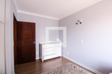 Apartamento à venda com 132m², 3 quartos e 2 vagas Apartamento à venda com 132m², 3 quartos e 2 vagasQuarto 2