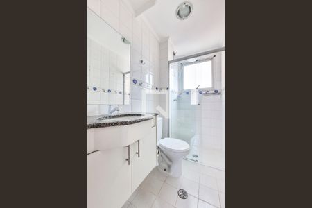 Apartamento para alugar com 82m², 3 quartos e 1 vaga Apartamento para alugar com 82m², 3 quartos e 1 vagaBanheiro da Suíte