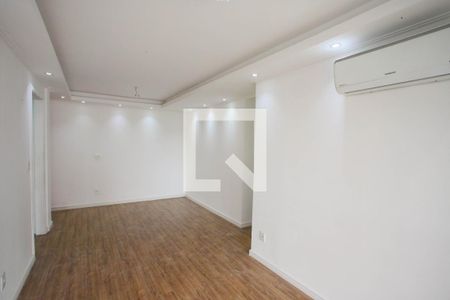 Sala de apartamento à venda com 3 quartos, 77m² em Taquara, Rio de Janeiro