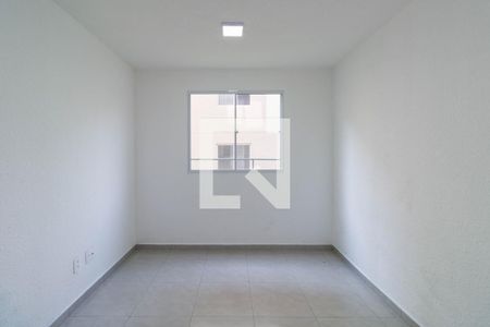Sala de apartamento para alugar com 2 quartos, 38m² em Jardim Monte Alegre, São Paulo