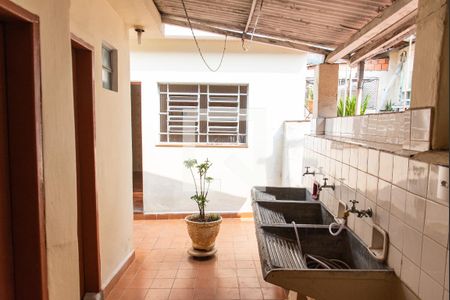 Casa à venda com 178m², 4 quartos e 1 vagaÁrea de serviço