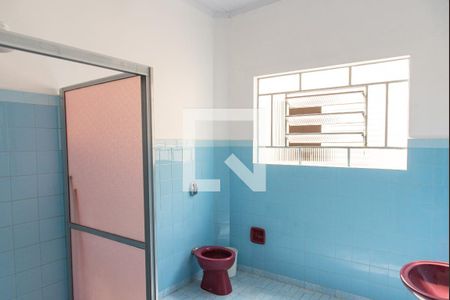 Casa à venda com 178m², 4 quartos e 1 vagaBanheiro