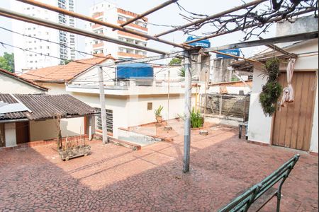 Casa à venda com 178m², 4 quartos e 1 vagaQuintal