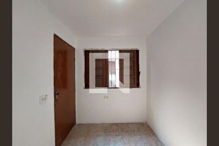 Casa para alugar com 90m², 2 quartos e 2 vagasQuarto na Área de Serviço
