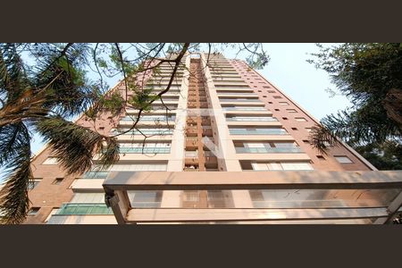 Apartamento à venda com 104m², 3 quartos e 2 vagasFachada