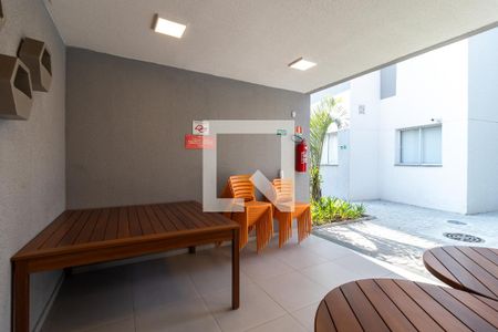 Apartamento para alugar com 43m², 2 quartos e 1 vagaÁrea comum - Churrasqueira