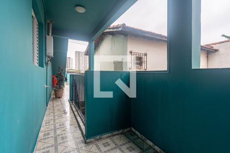 Casa à venda com 99m², 3 quartos e 3 vagas Casa à venda com 99m², 3 quartos e 3 vagasQuintal