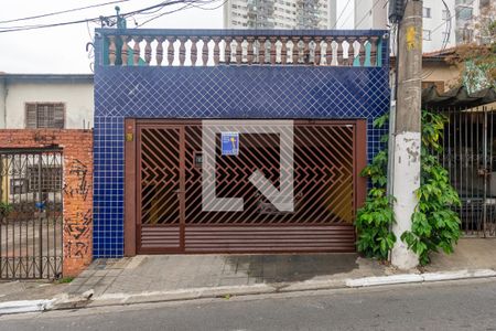 Casa à venda com 99m², 3 quartos e 3 vagas Casa à venda com 99m², 3 quartos e 3 vagasFachada