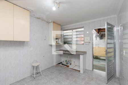 Casa à venda com 169m², 3 quartos e 2 vagas Casa à venda com 169m², 3 quartos e 2 vagasCozinha