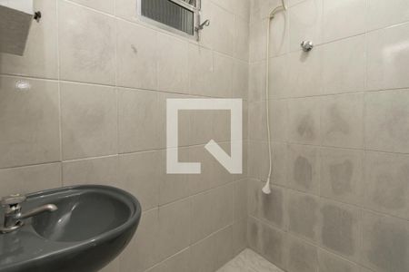 Casa à venda com 169m², 3 quartos e 2 vagas Casa à venda com 169m², 3 quartos e 2 vagasBanheiro de Serviço