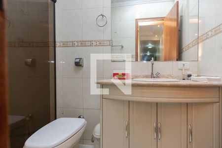 Casa à venda com 169m², 3 quartos e 2 vagas Casa à venda com 169m², 3 quartos e 2 vagasBanheiro