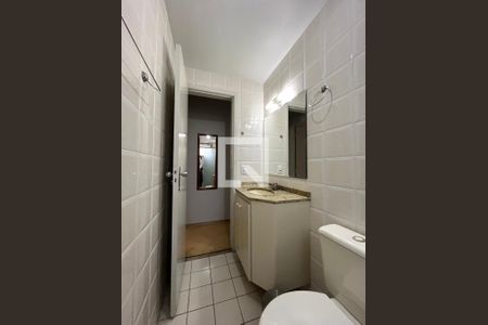 Apartamento para alugar com 60m², 2 quartos e 1 vaga Apartamento para alugar com 60m², 2 quartos e 1 vagaBanheiro