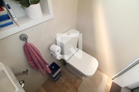 Apartamento à venda com 85m², 3 quartos e 1 vagaÁrea de Serviço - Banheiro