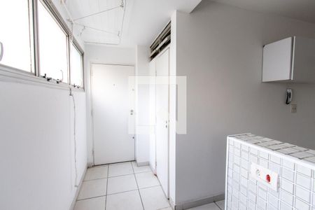 Apartamento para alugar com 122m², 3 quartos e 1 vagaÁrea de Serviço