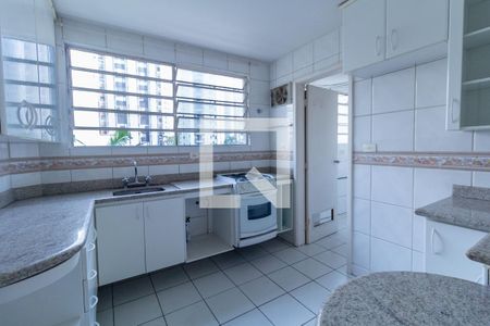 Apartamento à venda com 72m², 2 quartos e 1 vaga Apartamento à venda com 72m², 2 quartos e 1 vagaCozinha