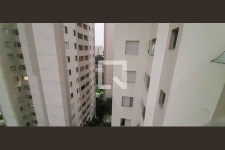 Apartamento à venda com 71m², 3 quartos e 1 vaga Apartamento à venda com 71m², 3 quartos e 1 vagaVista do Quarto 2