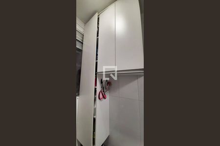 Apartamento à venda com 71m², 3 quartos e 1 vaga Apartamento à venda com 71m², 3 quartos e 1 vagaÁrea de Serviço