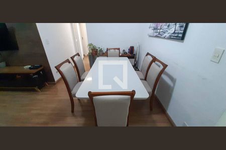 Apartamento à venda com 71m², 3 quartos e 1 vaga Apartamento à venda com 71m², 3 quartos e 1 vagaSala de Jantar