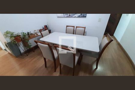 Apartamento à venda com 71m², 3 quartos e 1 vaga Apartamento à venda com 71m², 3 quartos e 1 vagaSala de Jantar