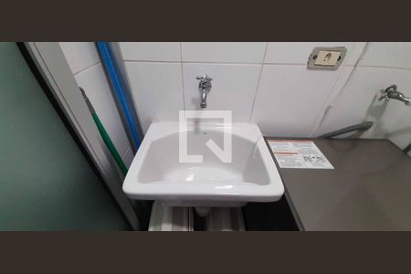 Apartamento à venda com 71m², 3 quartos e 1 vaga Apartamento à venda com 71m², 3 quartos e 1 vagaÁrea de Serviço