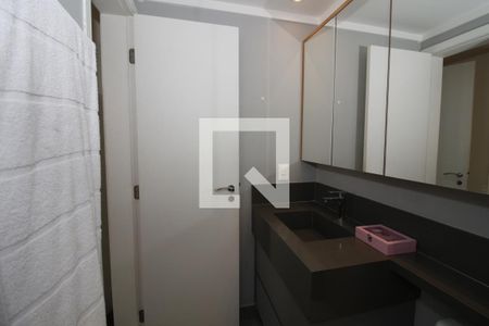 Banheiro da Suíte de apartamento para alugar com 2 quartos, 50m² em Tatuapé, São Paulo